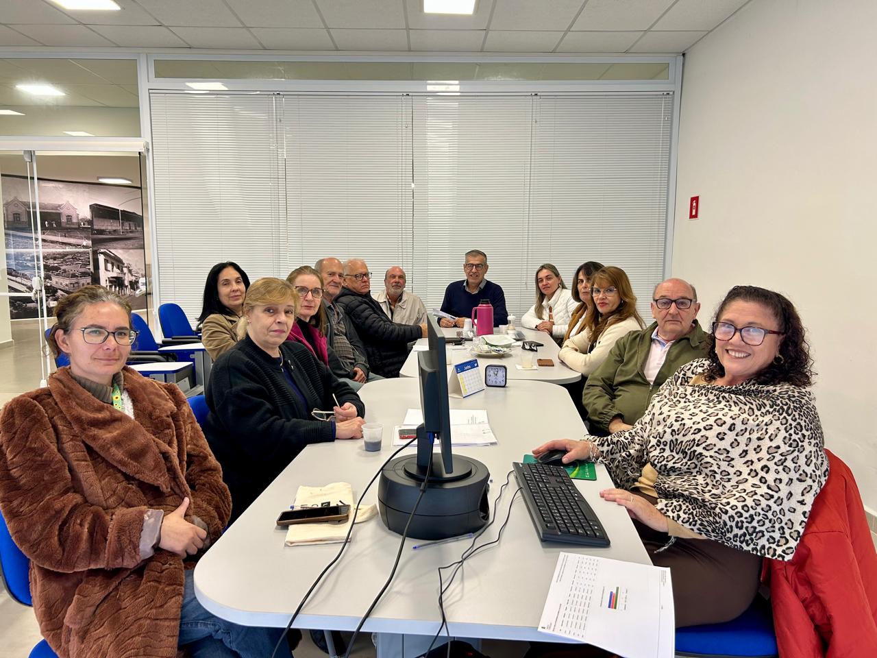 Conselho de Administração reforça compromisso com a governança em reunião mensal de trabalho